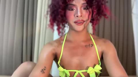 queen ronna online show from 01/09/26, 12:41