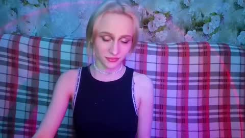 Seniya online show from 03/06/25, 02:09