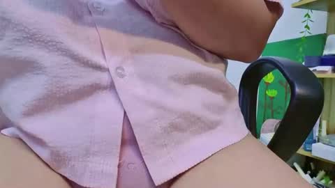 girlhanoi online show from 10/17/25, 02:26