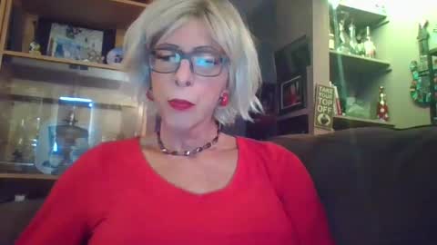 Girlinrock online show from 09/22/25, 12:56