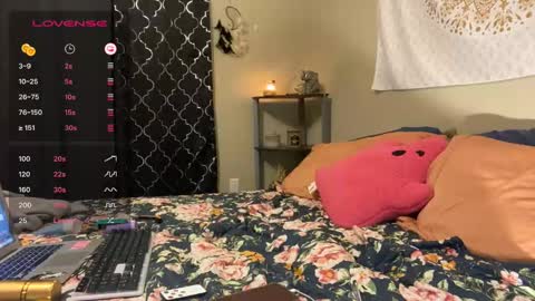 Camille online show from 03/11/25, 11:26