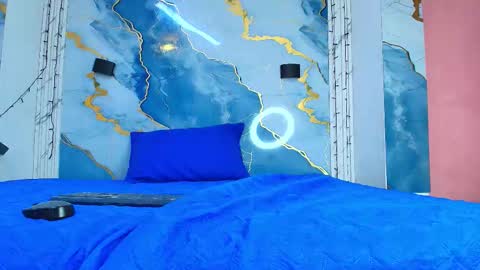 eleanor and celeste online show from 01/13/26, 03:01