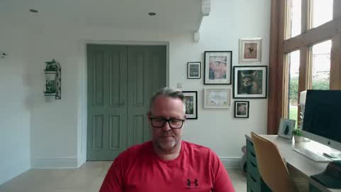 Snapshot of girlsandbikes chatting on 09/12/25, 11:10 girlsandbikes online show from 09/12/25, 11:10