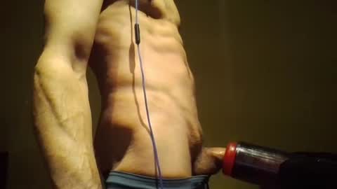 girlscumwithme33 online show from 04/13/26, 06:24