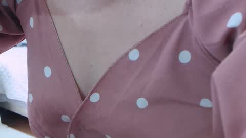 Victoria online show from 11/25/25, 05:35