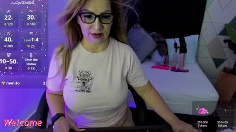 Snapshot of gisela27 chatting on 11/20/25, 01:00 Gisella online show from 11/20/25, 01:00