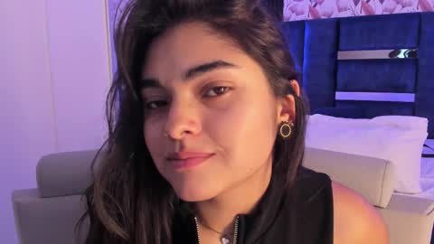     online show from 02/11/25, 02:46