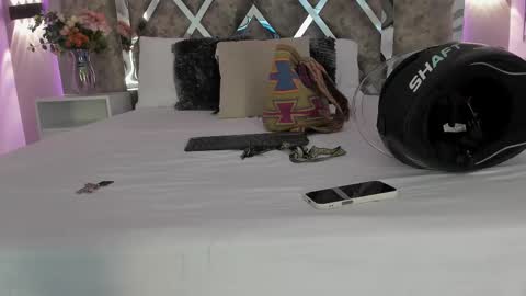     online show from 02/28/25, 11:03