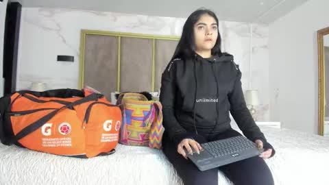     online show from 02/12/26, 10:43