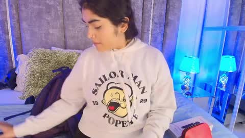     online show from 04/01/26, 11:00