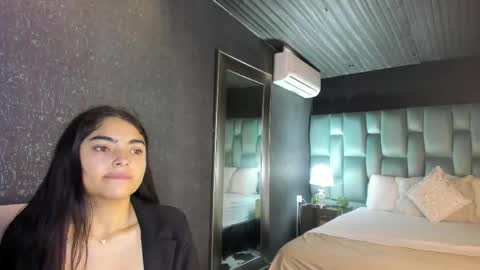 Snapshot of giselamaru chatting on 06/08/26, 12:38 online show from 06/08/26, 12:38