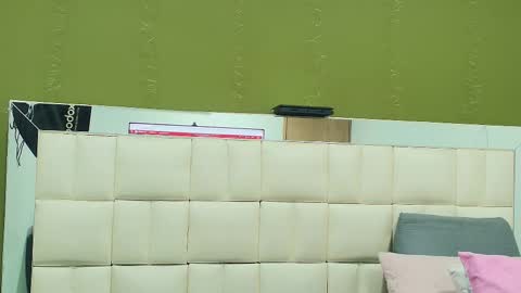 Gisell online show from 10/20/25, 12:27