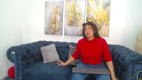 giselle_beaufort online show from 07/13/26, 07:27