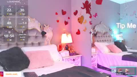 GiselleNoah online show from 03/10/25, 11:10