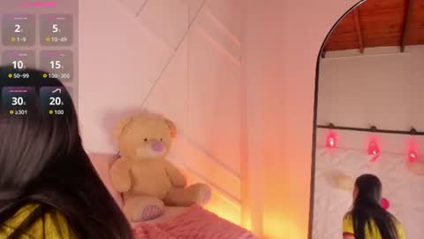 Snapshot of gisellepalmer_88 chatting on 06/17/26, 06:31 GisellePalmer online show from 06/17/26, 06:31