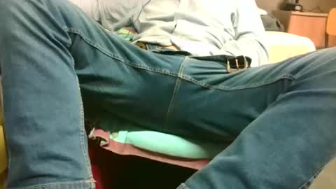 giulio__35 online show from 02/12/26, 06:25