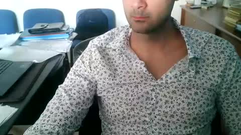 giuseppevai1 online show from 04/10/26, 02:55