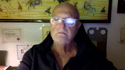 giutomma930394 online show from 05/18/26, 09:09