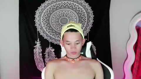 givemethrillx online show from 01/11/25, 07:17