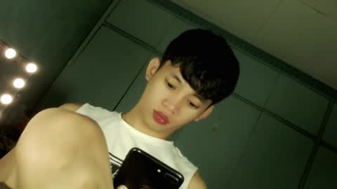 givemethrillx online show from 04/08/26, 01:38