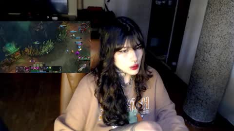 Snapshot of givenom chatting on 10/16/25, 08:43 dirtyvenom online show from 10/16/25, 08:43