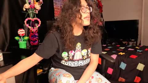 glaceon9 online show from 02/25/25, 01:30