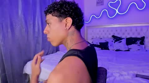 Snapshot of glader_guy chatting on 10/03/25, 08:50 only for you bby online show from 10/03/25, 08:50