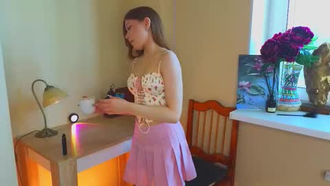 Snapshot of gladyshankins chatting on 09/24/25, 04:16 Call me Daisy online show from 09/24/25, 04:16