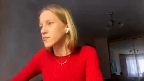 gladyswigg online show from 04/04/26, 09:18