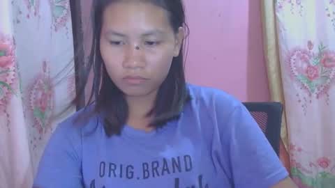 Snapshot of glamgoddess23 chatting on 10/21/25, 01:39 glamgoddess23 online show from 10/21/25, 01:39