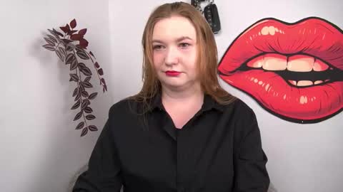 Snapshot of glamorousnikki chatting on 02/03/26, 01:27 Nikki online show from 02/03/26, 01:27