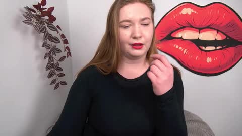 Snapshot of glamorousnikki chatting on 02/13/26, 06:48 Nikki online show from 02/13/26, 06:48