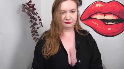 Snapshot of glamorousnikki chatting on 02/16/26, 04:14 Nikki online show from 02/16/26, 04:14