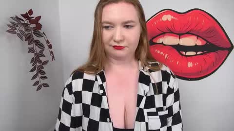 Snapshot of glamorousnikki chatting on 02/28/26, 06:31 Nikki online show from 02/28/26, 06:31