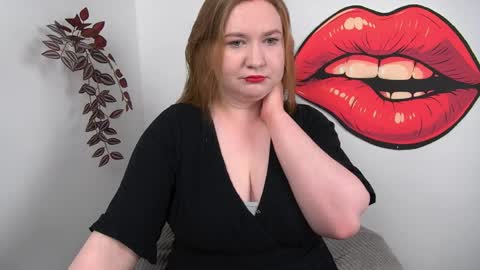 Snapshot of glamorousnikki chatting on 03/08/26, 03:27 Nikki online show from 03/08/26, 03:27