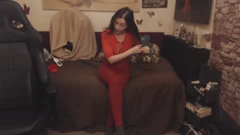 Snapshot of glamourhottie chatting on 02/14/25, 09:03 Glamourhottie online show from 02/14/25, 09:03