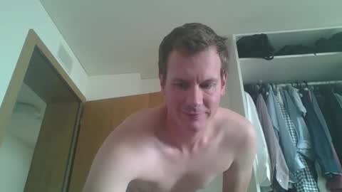 Snapshot of glen_1987 chatting on 03/23/26, 10:19 Mike 1987 online show from 03/23/26, 10:19