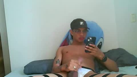 Snapshot of glen_connor_11 chatting on 12/17/25, 05:30 glen_connor_11 online show from 12/17/25, 05:30