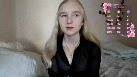 Laura online show from 05/22/26, 07:48