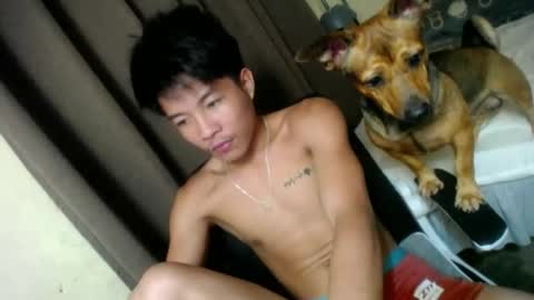 glenndou_daxs online show from 10/22/25, 08:58