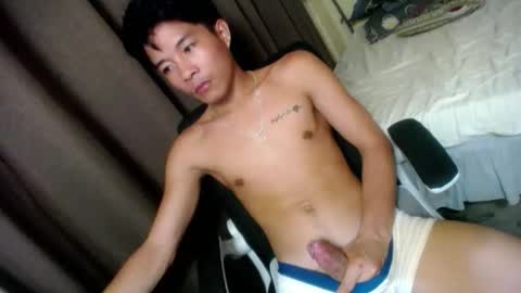 glenndou_daxs online show from 10/25/25, 09:17