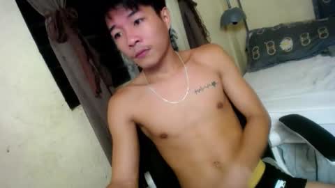 glenndou_daxs online show from 10/30/25, 10:27