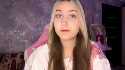 Snapshot of glenniekinney chatting on 04/16/26, 12:17 Kelly online show from 04/16/26, 12:17