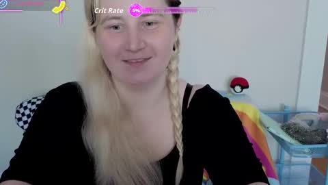 Glitch online show from 09/18/25, 03:25