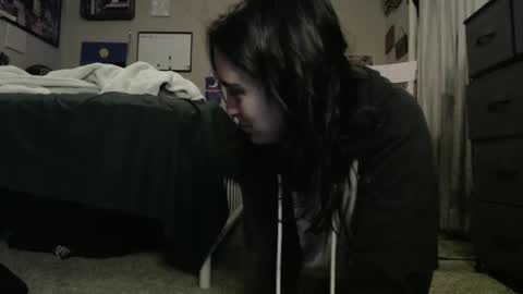 anna online show from 10/29/25, 07:54