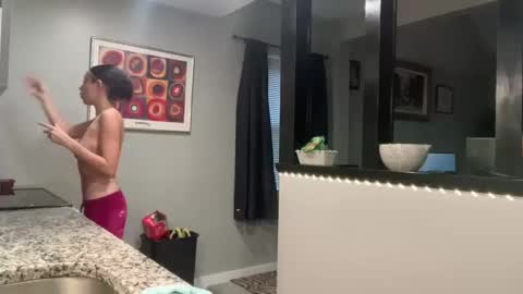 Baby Bimbo online show from 10/13/25, 09:37