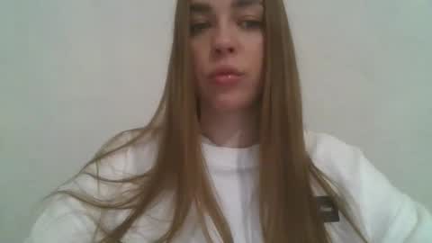 gloria954807 online show from 03/19/26, 05:28
