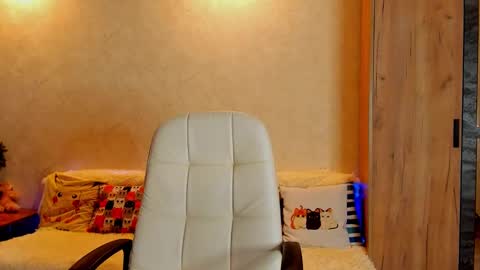 Gloria Wood online show from 02/16/25, 11:37