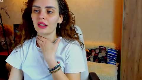 Gloria Wood online show from 12/05/25, 04:58