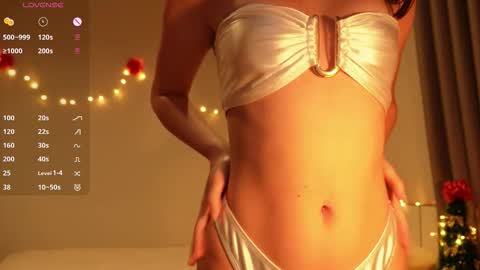 Gloria online show from 12/22/25, 11:35